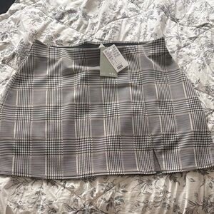 H&M Black and White Plaid Mini Skirt